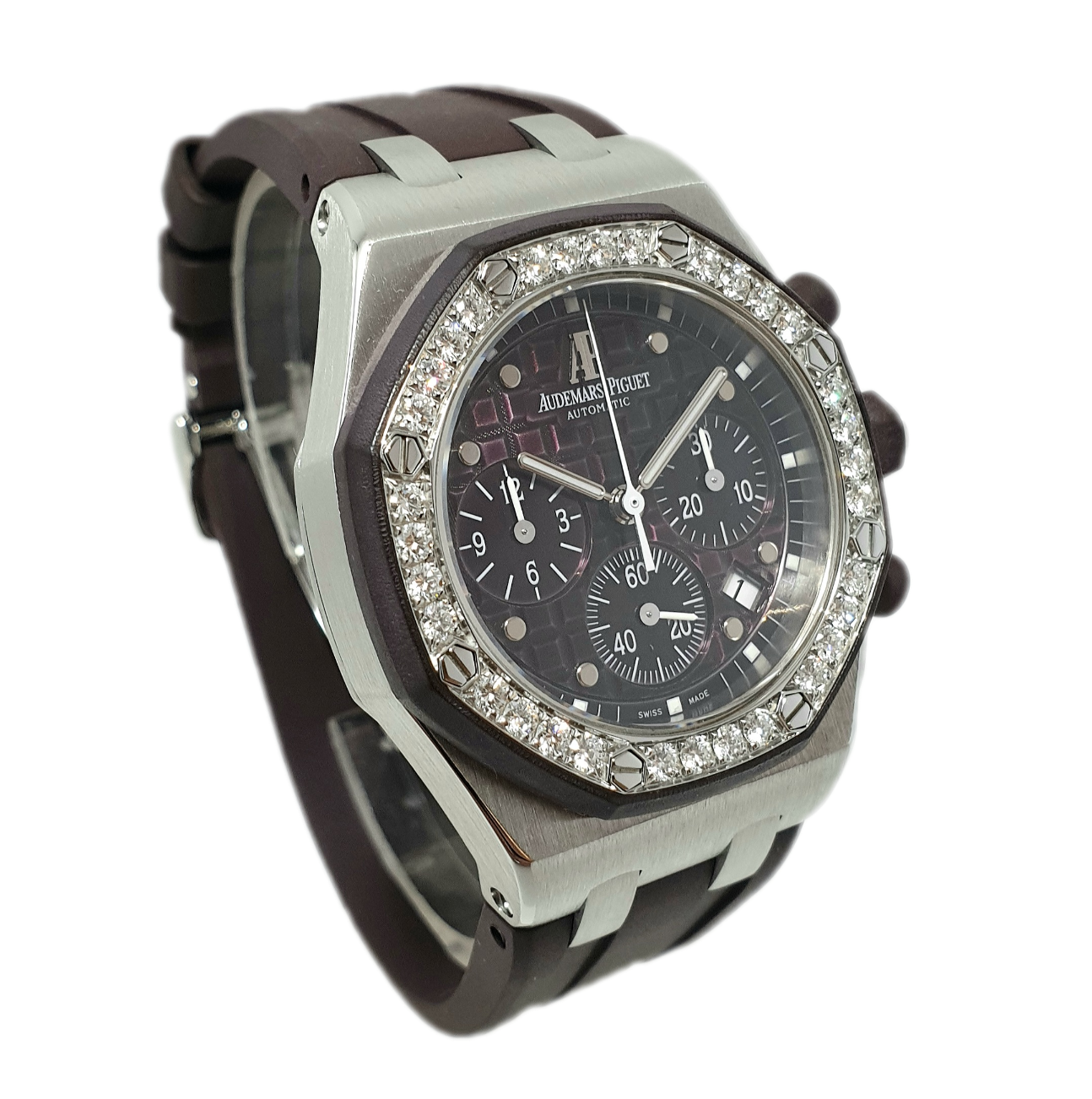 AudemarsPiguet_Ladies_Chronograph_RoyalOakOffshore_Plum_37mm_26048SK.ZZ. D066CA.01_Right